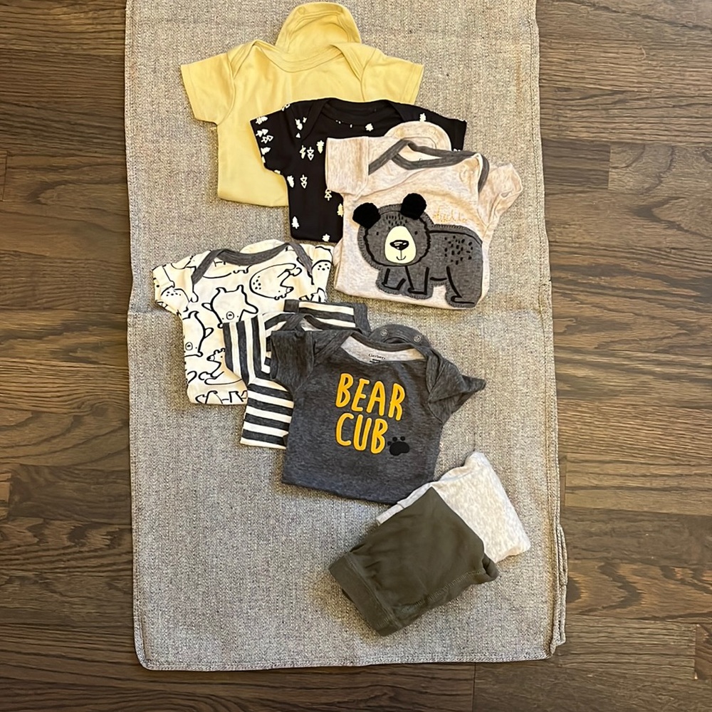 Gerber size NB 8 PC Bear Cub Set